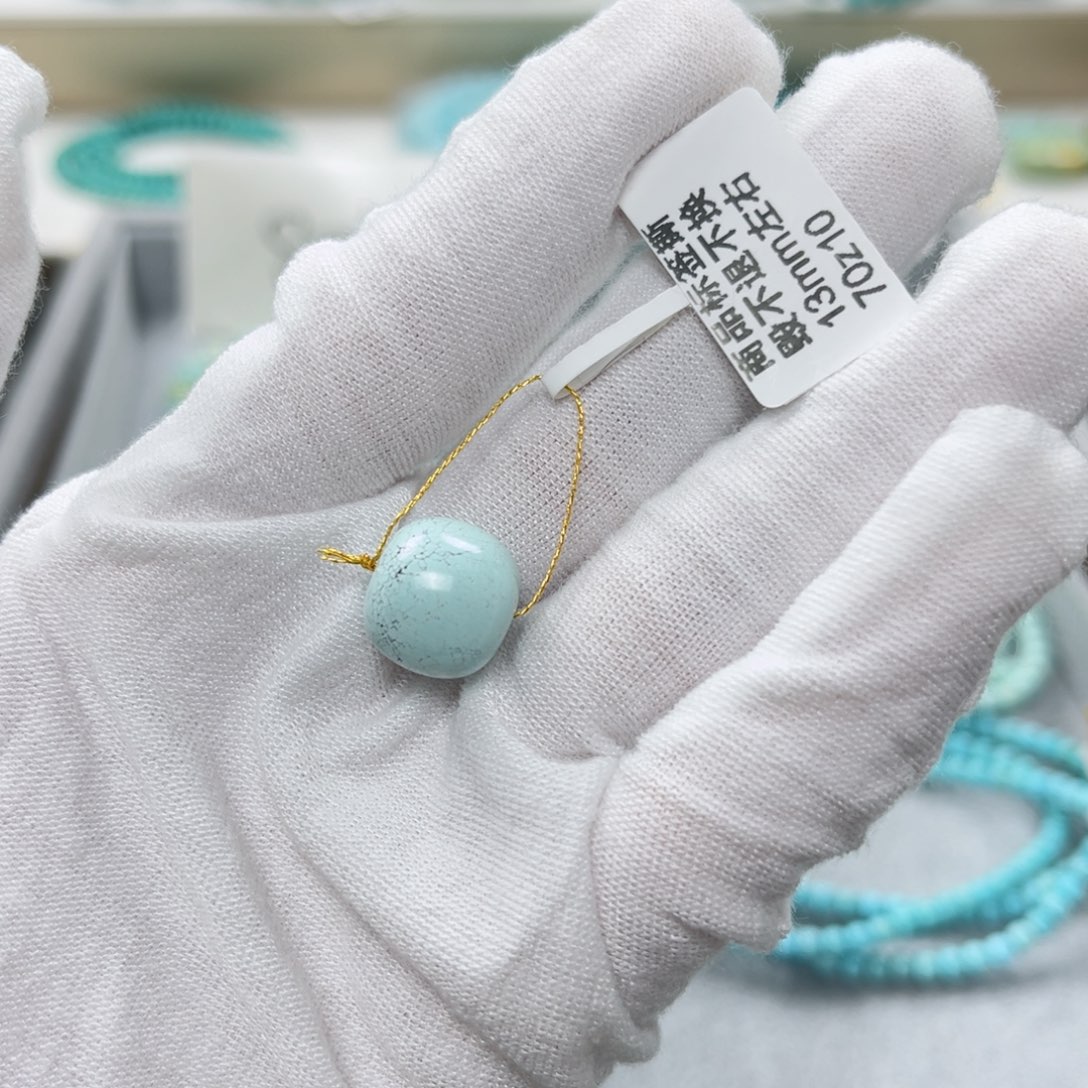 绿松石绿松石未镶嵌