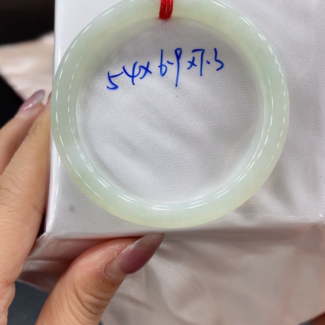 未镶嵌手镯翡翠翡翠