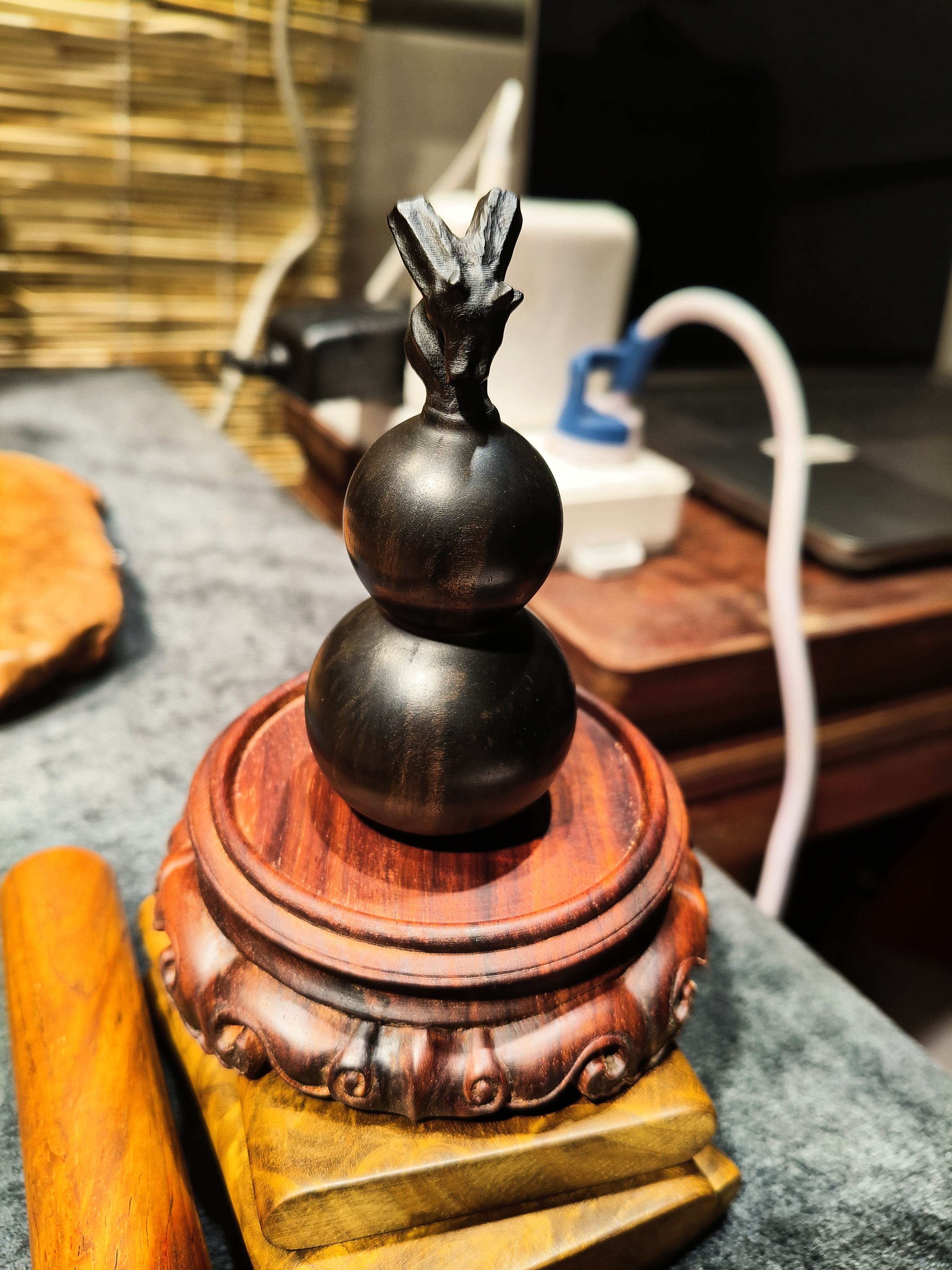 乌木纯手工雕刻龙头葫芦