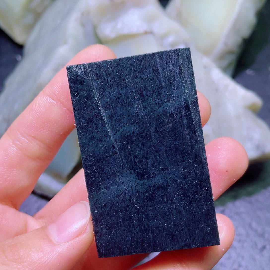 和田玉未镶嵌珠宝半成品