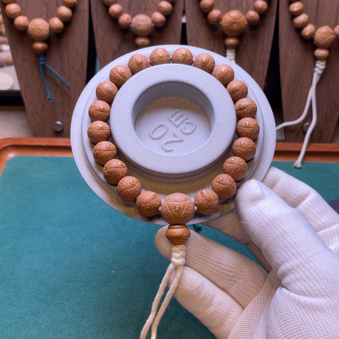 手串凤眼菩提11.6mm到12mm精品红皮