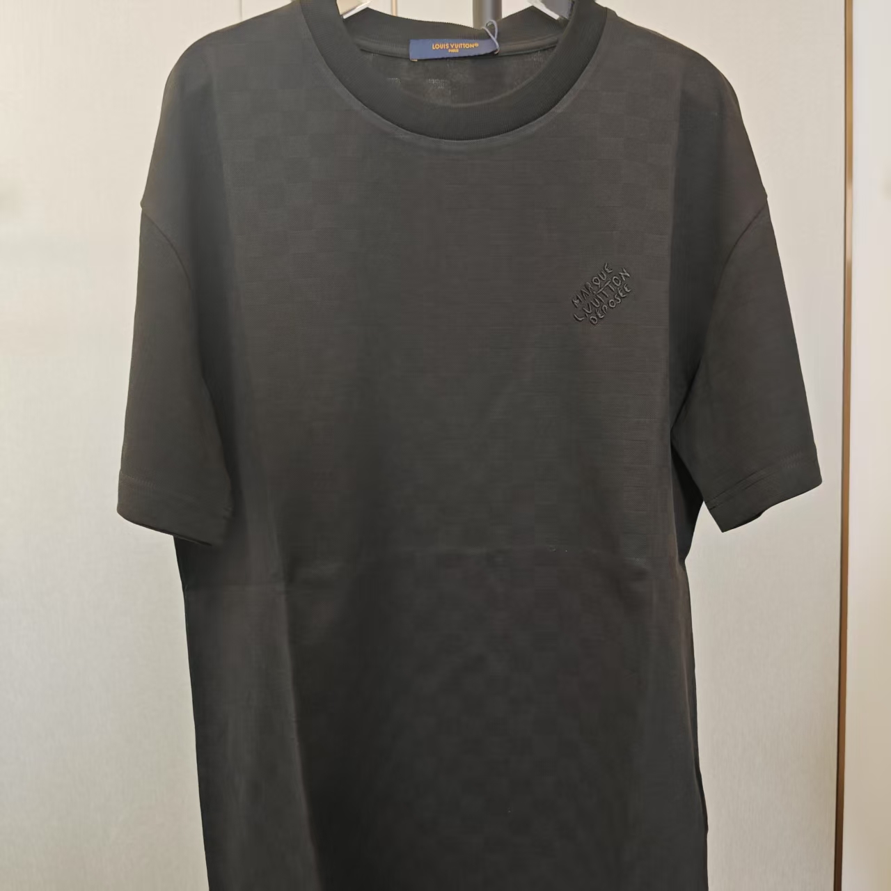 99新 LouisVuitton/路易威登 经典棋盘格T恤 887