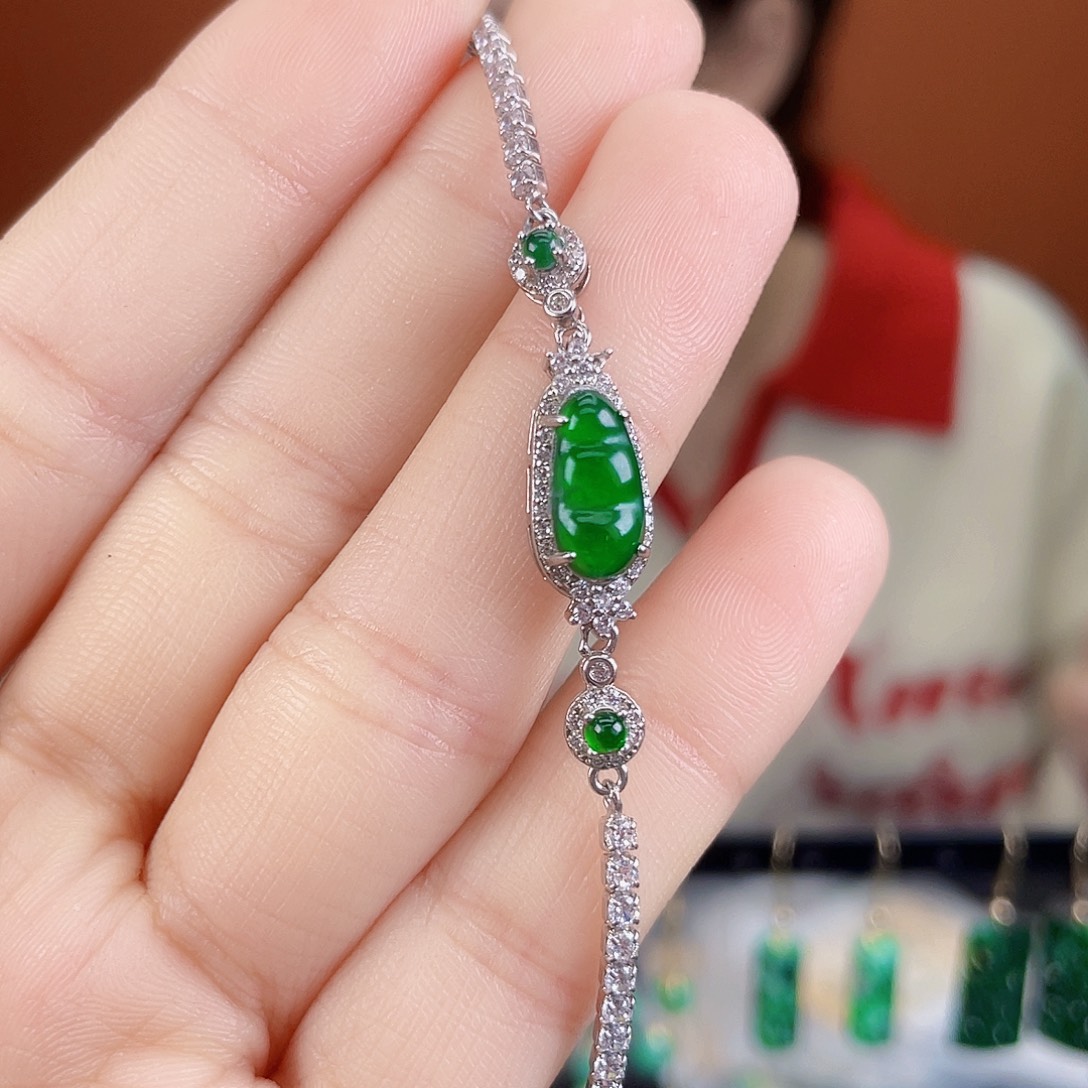 翡翠银S925镶嵌耳饰