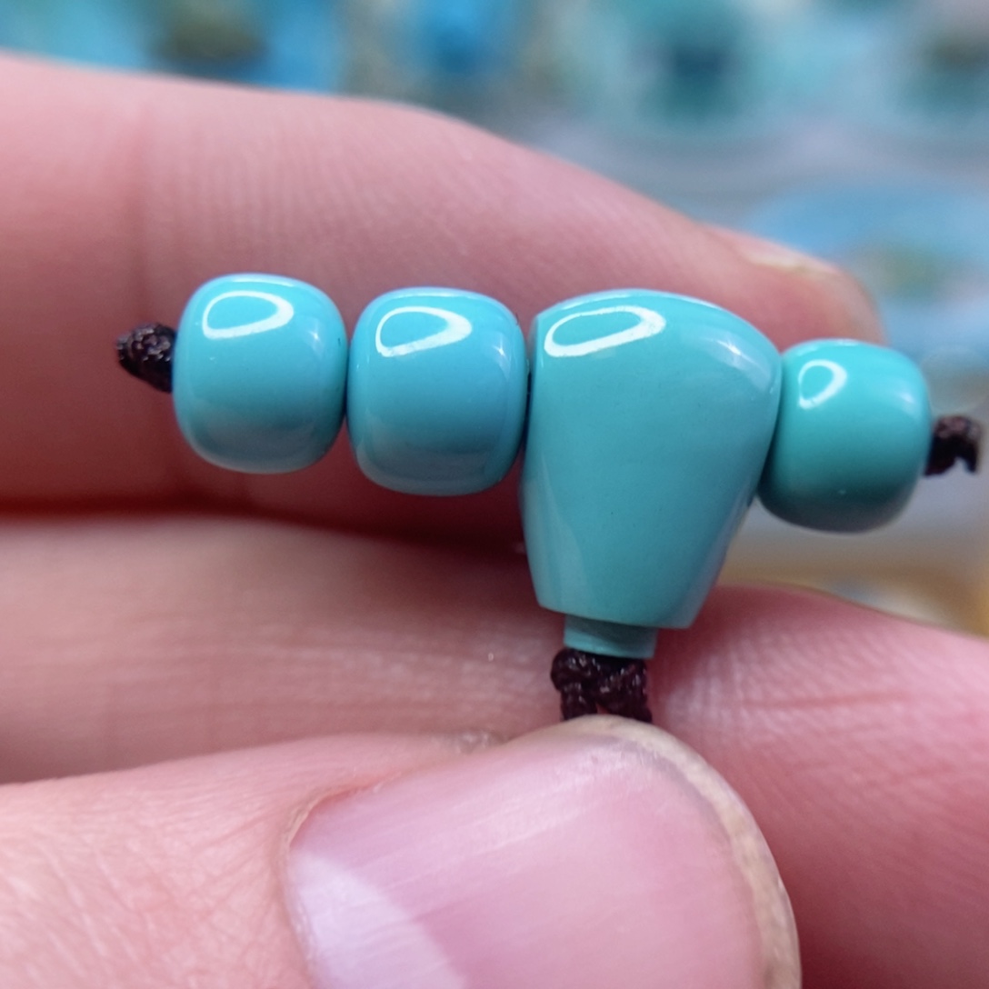 绿松石配饰未镶嵌