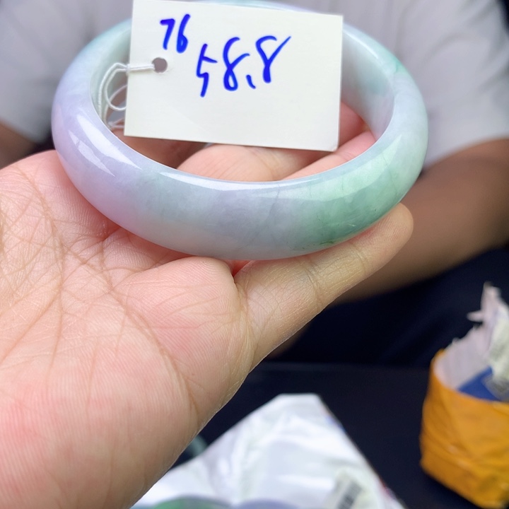 未镶嵌手镯翡翠76