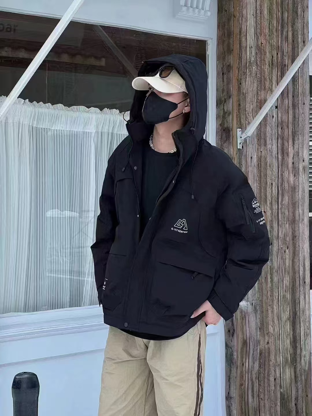 *【浪漫草莓熊】#黑色#2024冬季加厚情侣外套-3305-非标（无水洗标）