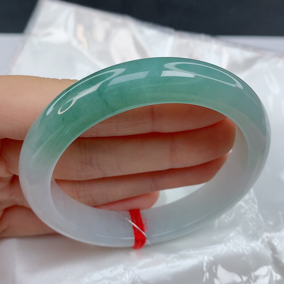 翡翠手镯未镶嵌54.4正圈翠绿半山水种好有纹