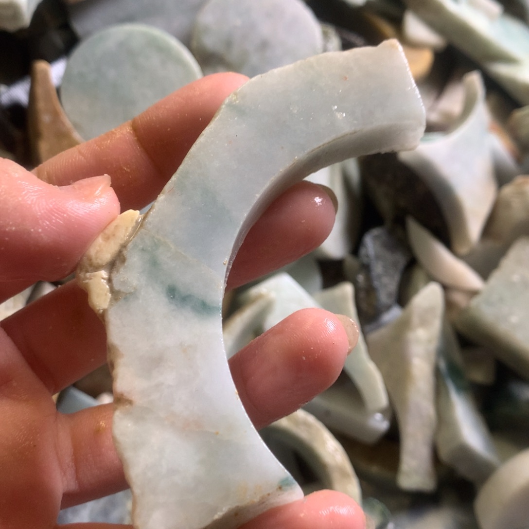 翡翠颈饰未镶嵌缅甸翡翠