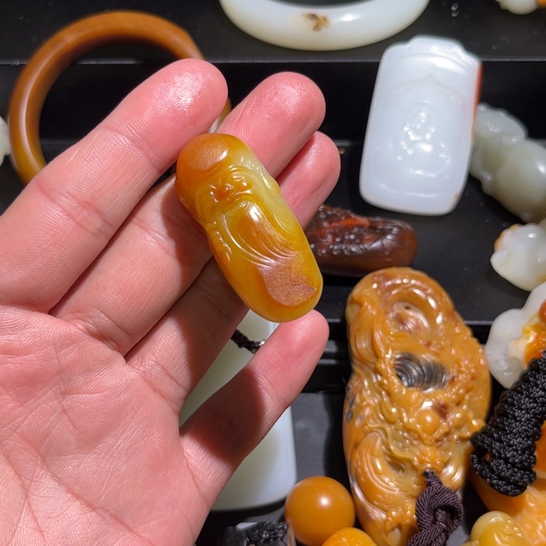 和田玉挂件未镶嵌