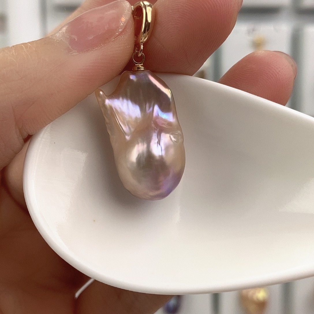 淡水珍珠颈饰合金