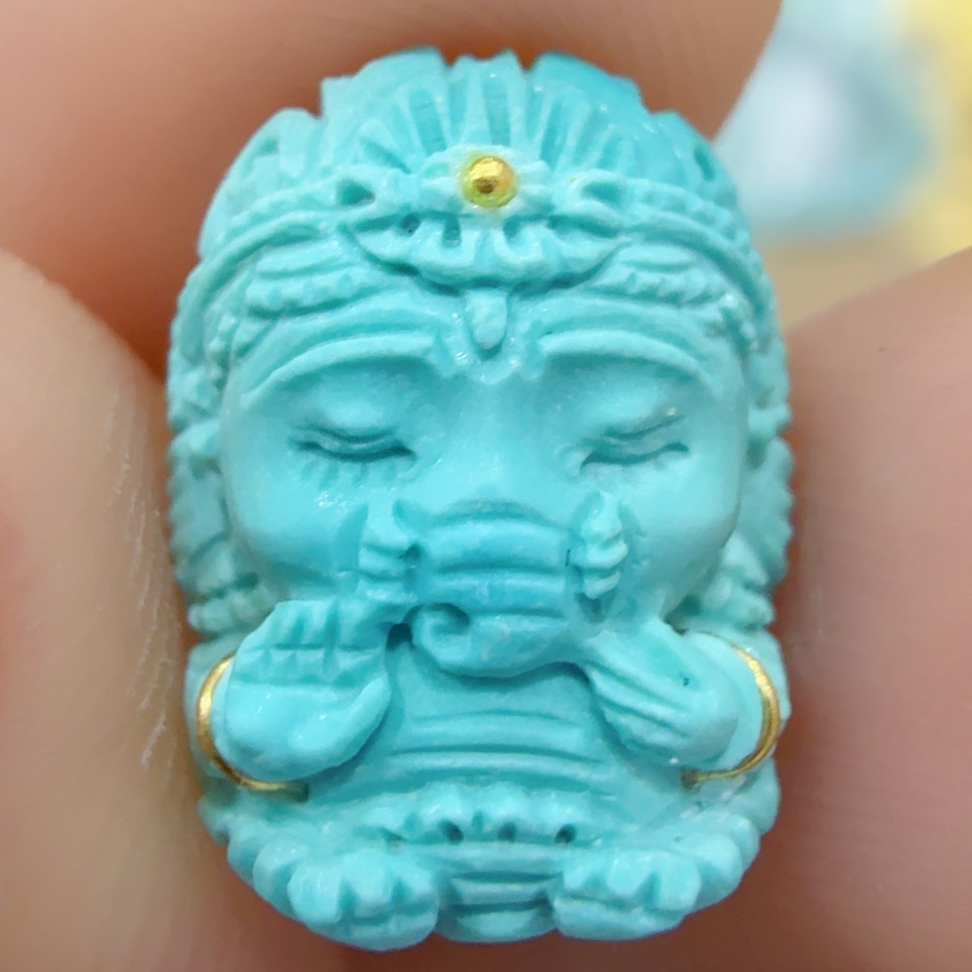 绿松石未镶嵌珠宝奇石