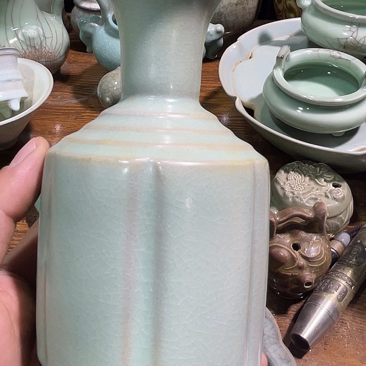 贾***生瓷片瓷器。。。。。。瓷瓶