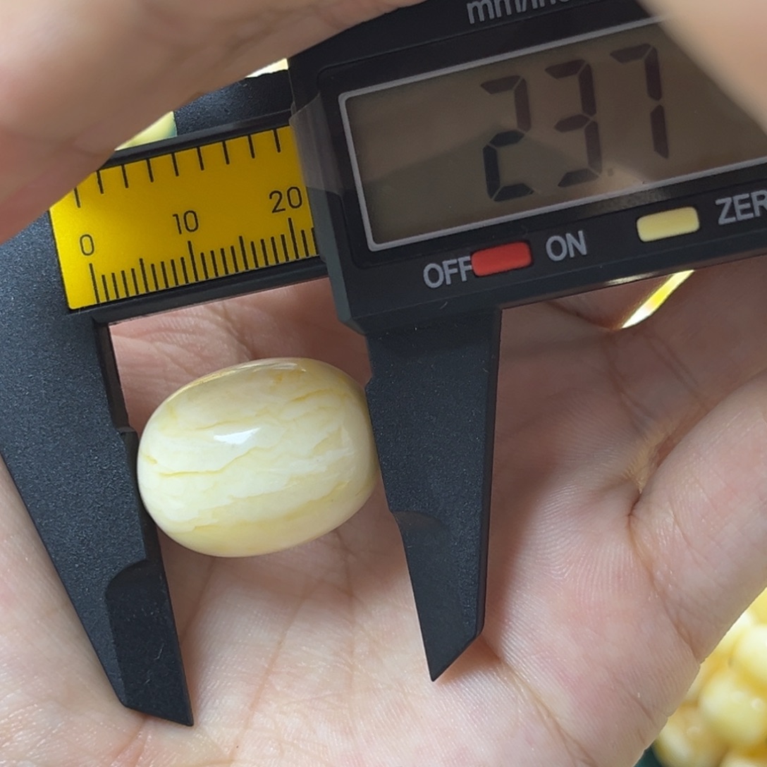 未镶嵌琥珀手链枣珠