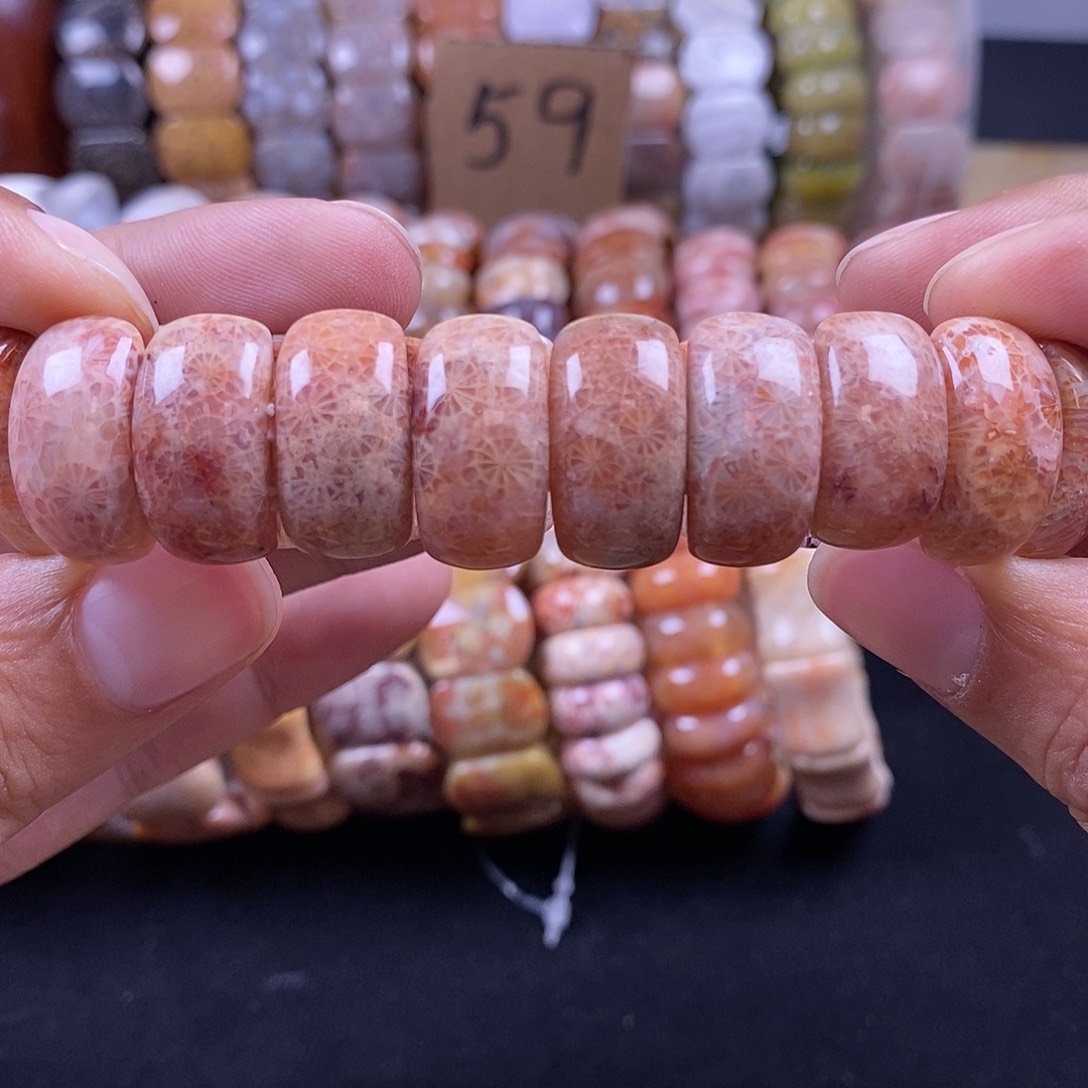 硅化珊瑚（珊瑚玉）未镶嵌手串粉蕾丝117