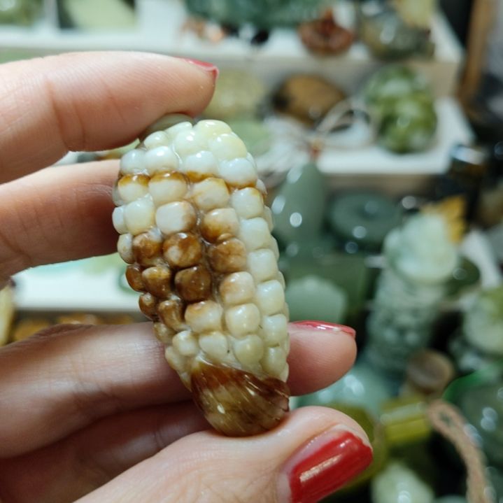 岫玉挂坠款式手串未镶嵌