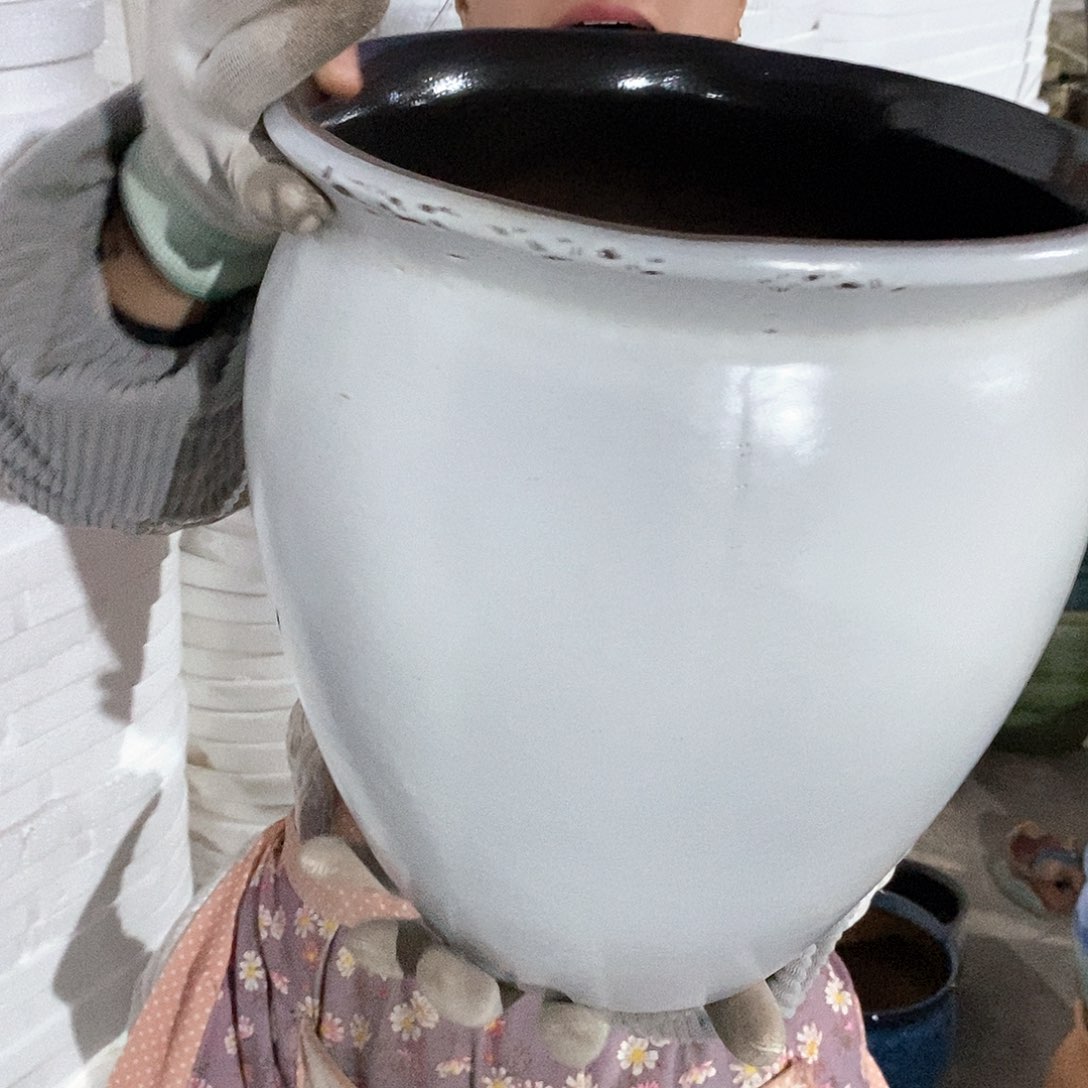 紫砂花盆瑕疵口27高30