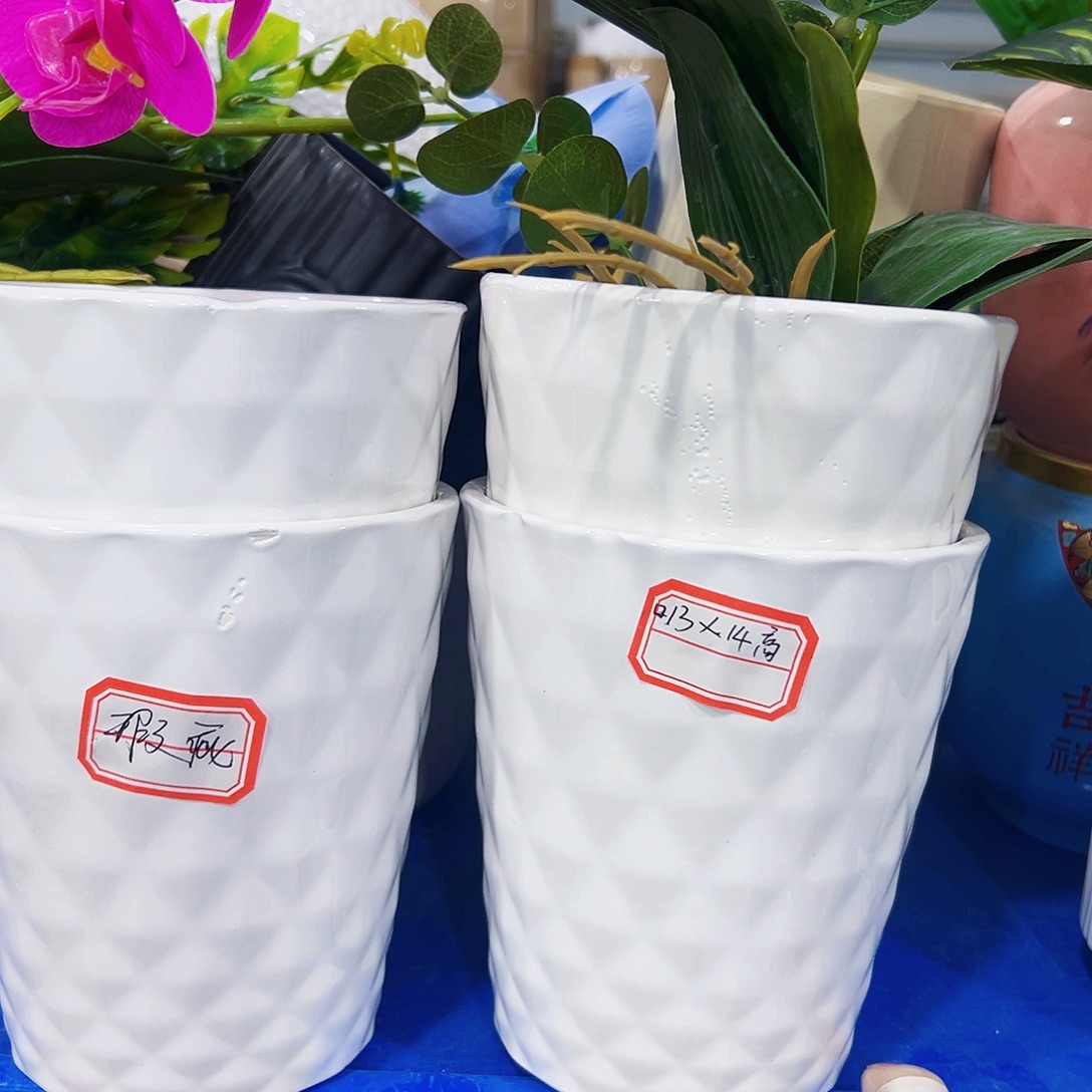 有孔外贸尾单陶瓷花盆凑单10米包邮瑕疵