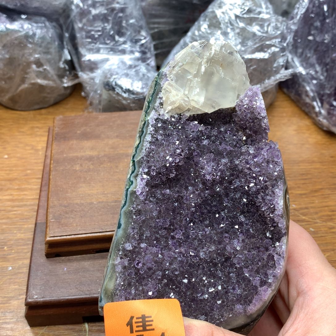 水晶大型摆件（非配饰）未镶嵌