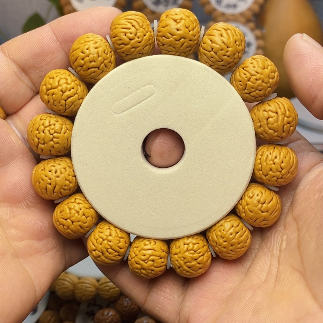 【闪购商品】抖**哇桃核雕刻手串手链