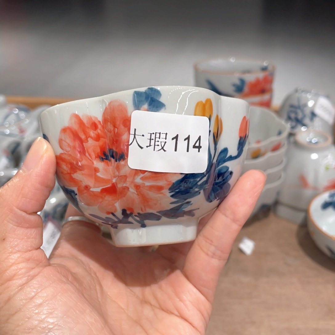 釉下手绘茶具微瑕