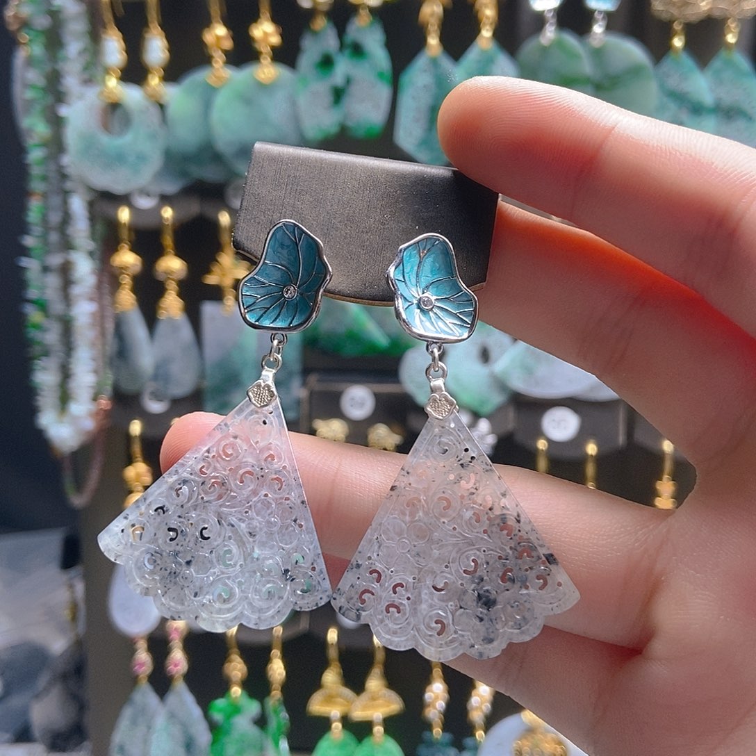 翡翠未镶嵌耳饰翡翠