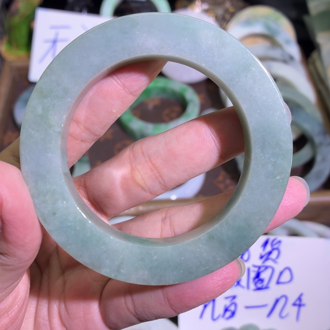 定制翡翠未镶嵌翡翠A货毛胚手镯定制