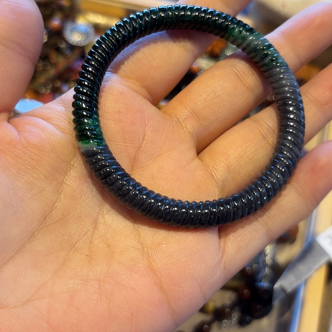 翡翠未镶嵌颈饰原创