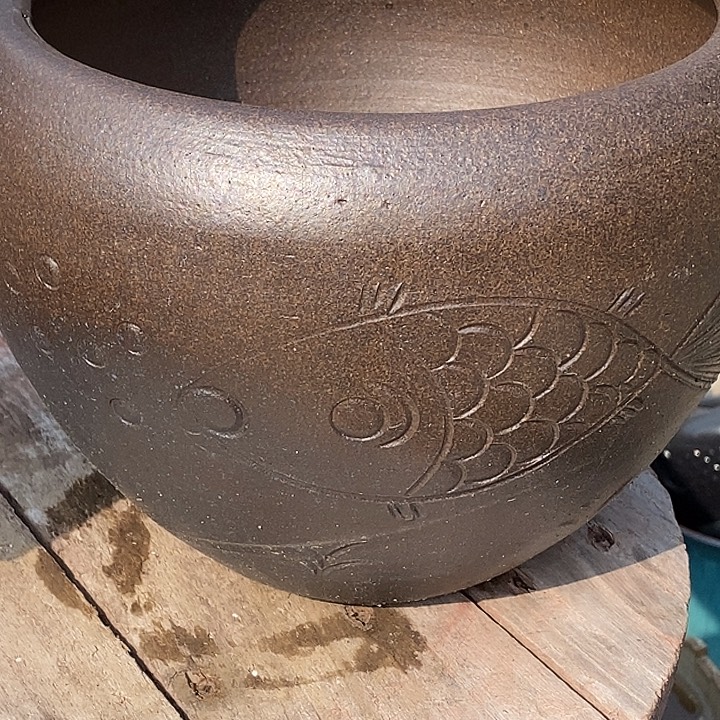 紫砂花盆口20高度19手工瑕疵