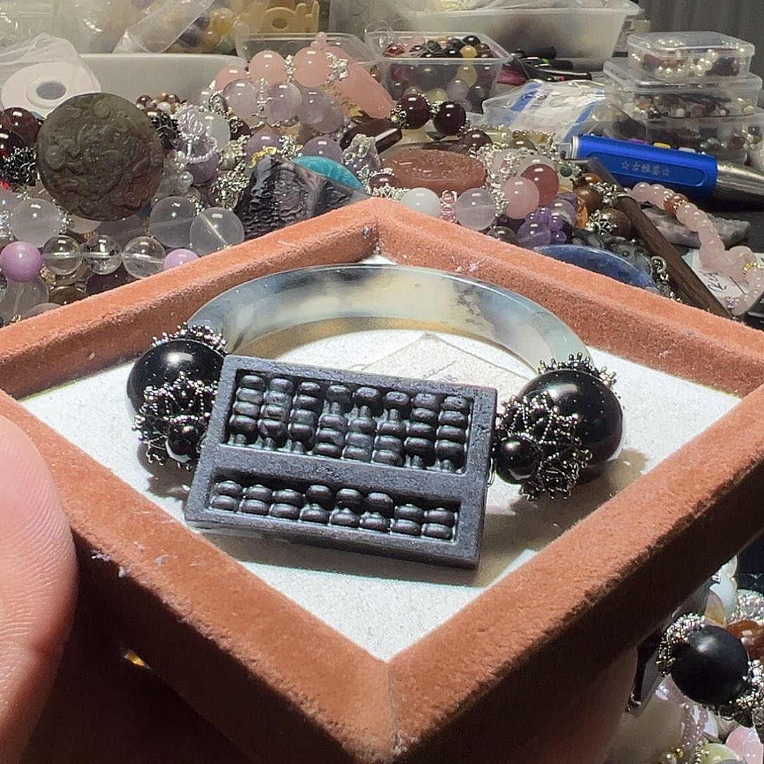 手链未镶嵌水晶水晶手链