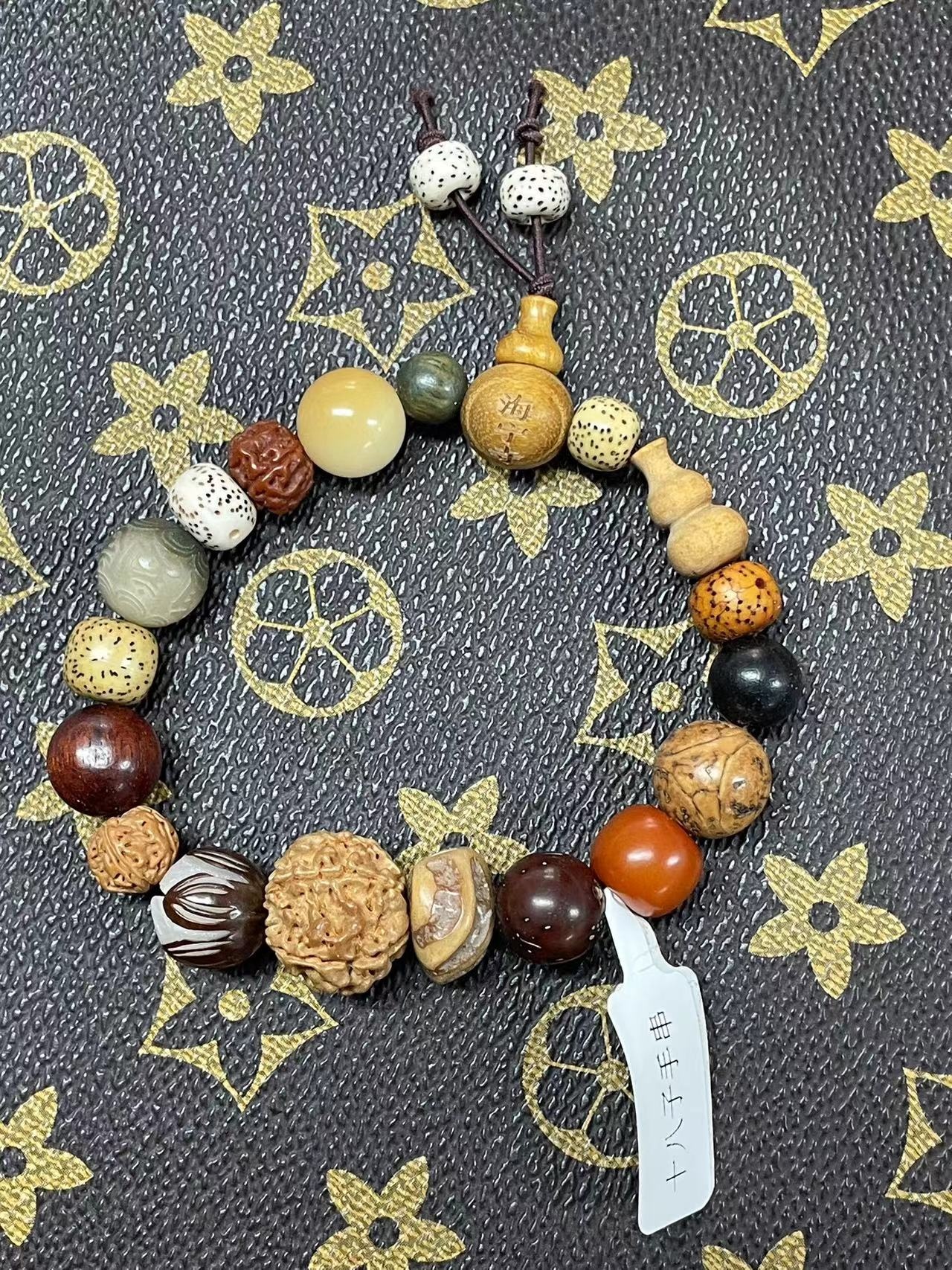 ZBZ220-精品手串一串（多样性发货）