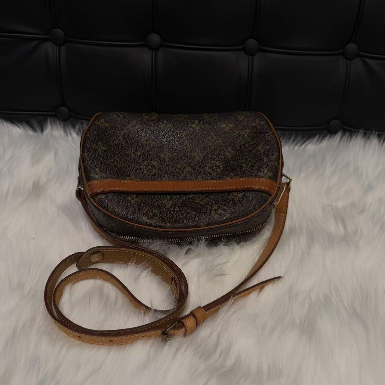 95新 LouisVuitton/路易威登 二弟/95新/1395/单肩包