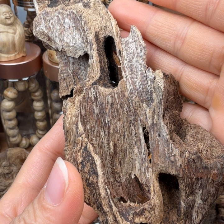 沉香沉香碎屑海南虫漏原料41.8克