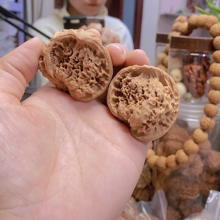 【闪购商品】文玩核桃把件44异形蛇头