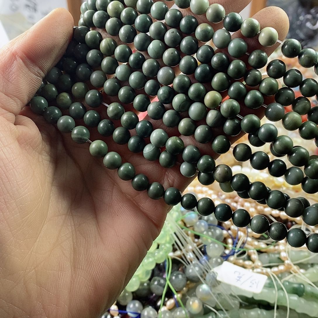 玛瑙/玉髓珠宝半成品未镶嵌一条天然6.5mm青绿阿拉善圆珠