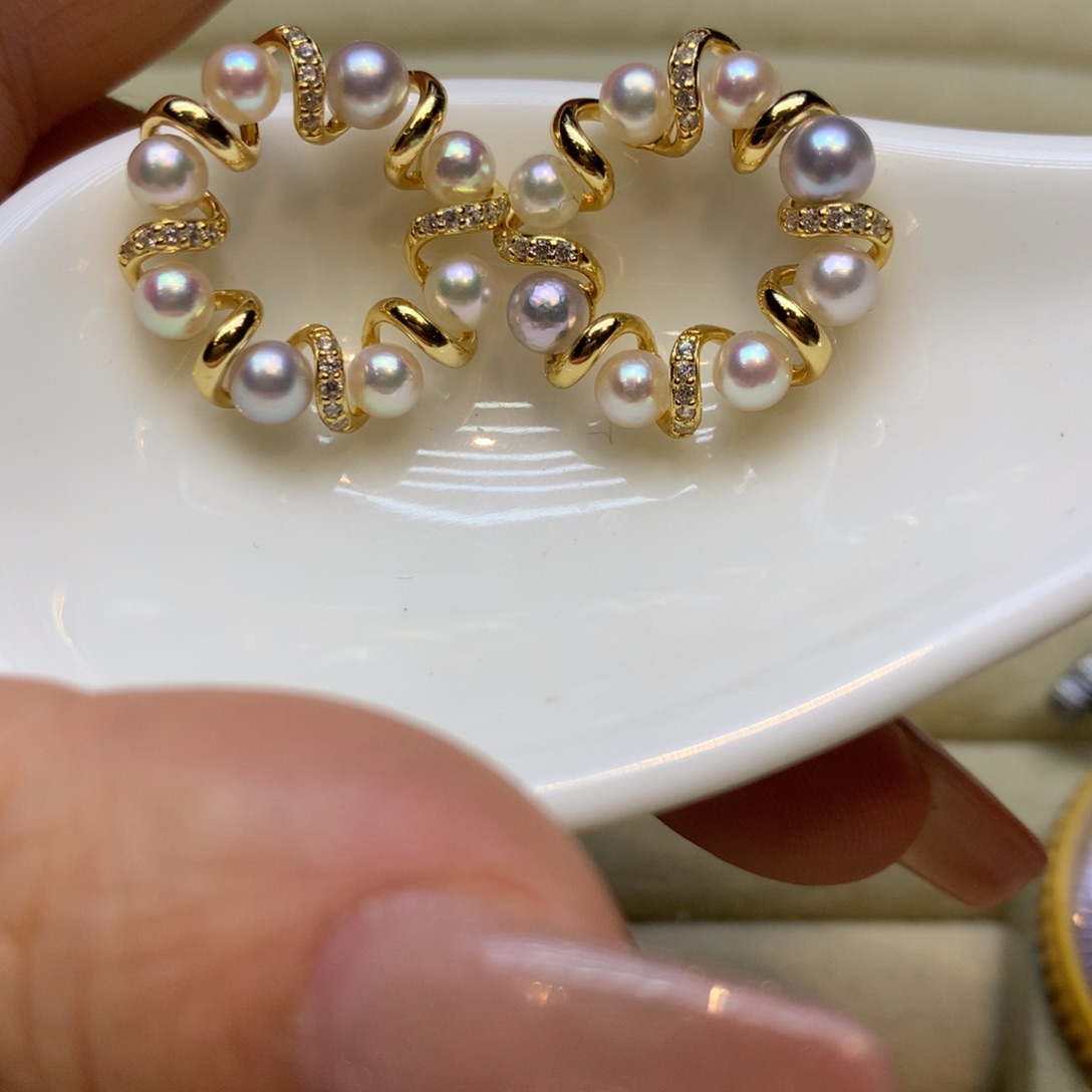 银S925镶嵌耳饰海水珍珠