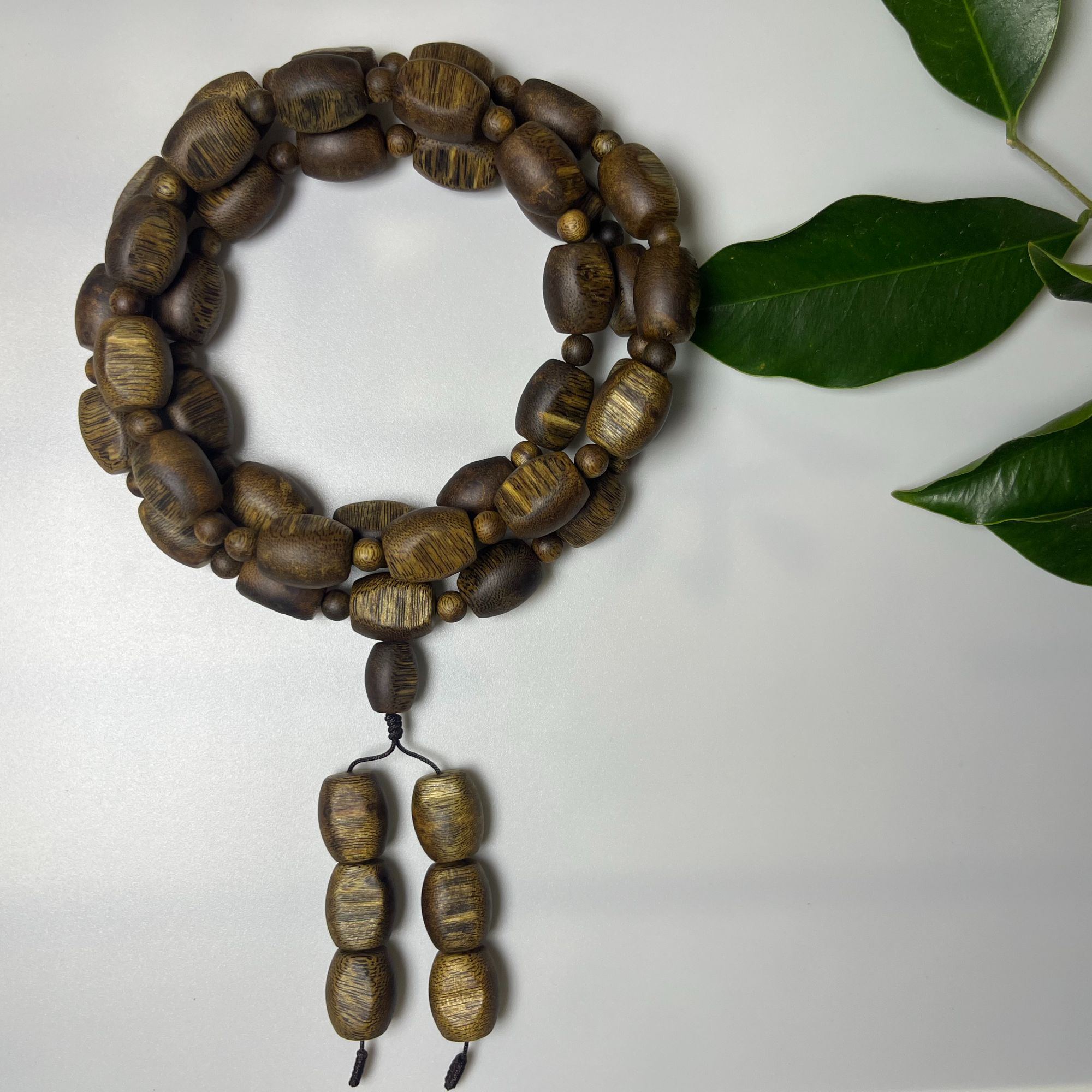 沉香天然绿棋沉香卡14mm多圈留疤瘤疤手串