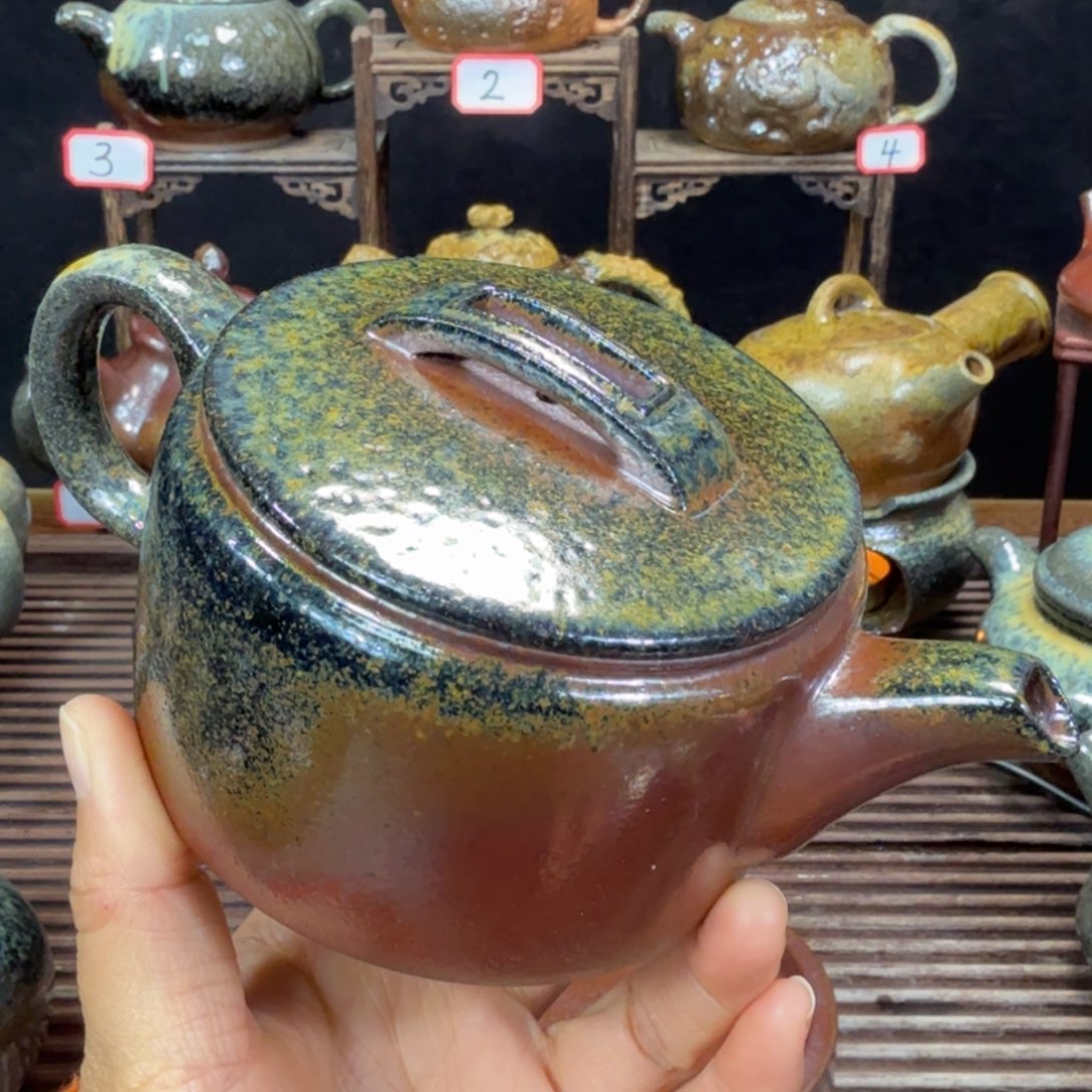 紫砂茶壶紫泥制作