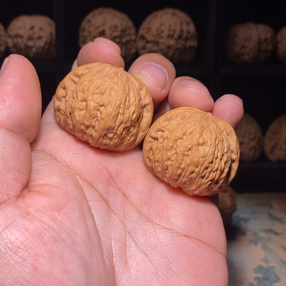 文玩核桃把件全品38铁锤