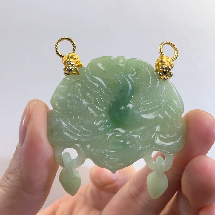 翡翠吊坠(赠链)未镶嵌代编织