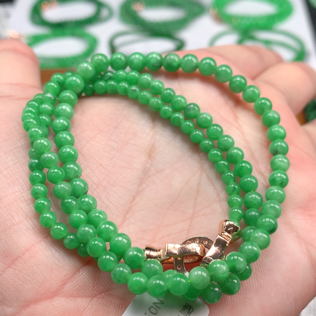 翡翠手链未镶嵌翡翠