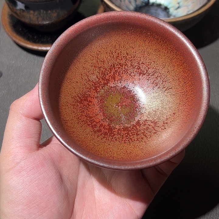 茶盏我们是有共同话题有