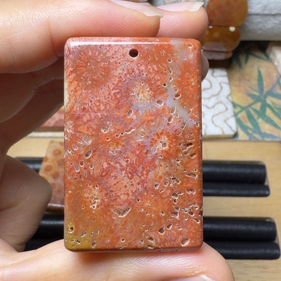 硅化玉红黄骨骼花未镶嵌