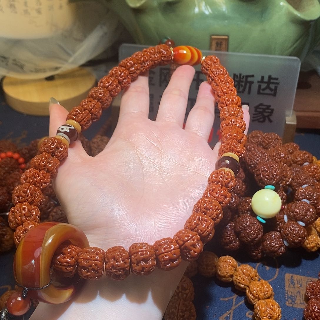 金刚菩提吊坠15双面。