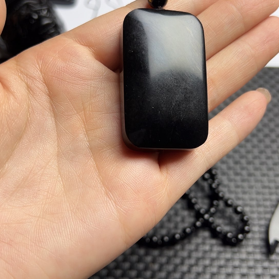 和田玉未镶嵌颈饰祝*