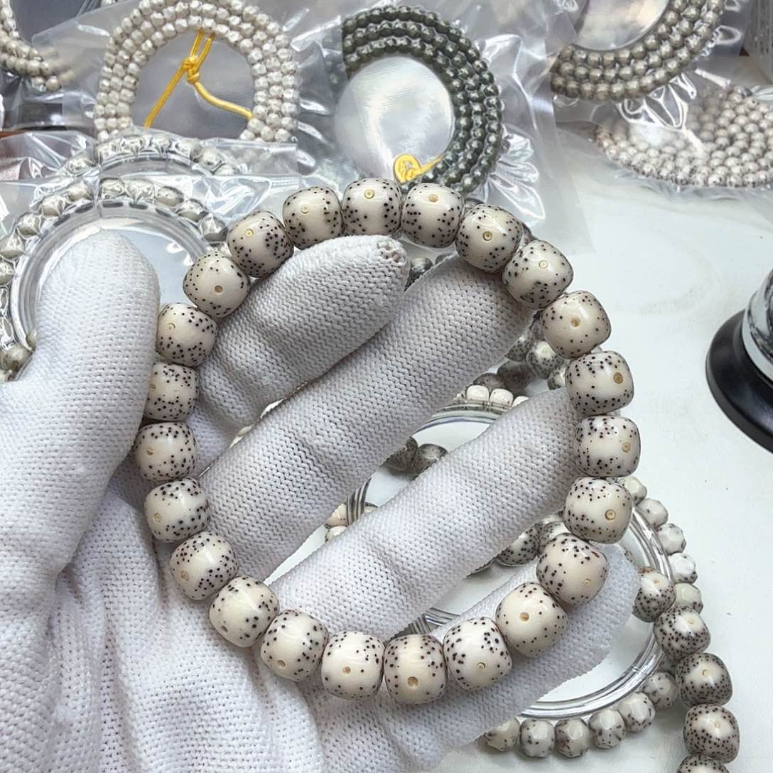 星月菩提吊坠8糯冰大眼睛一线天10左右