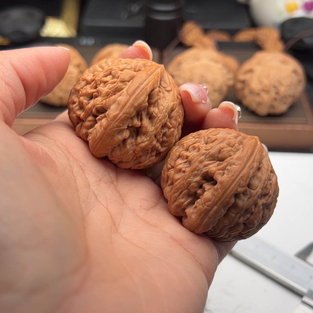 文玩核桃把件虎头王42