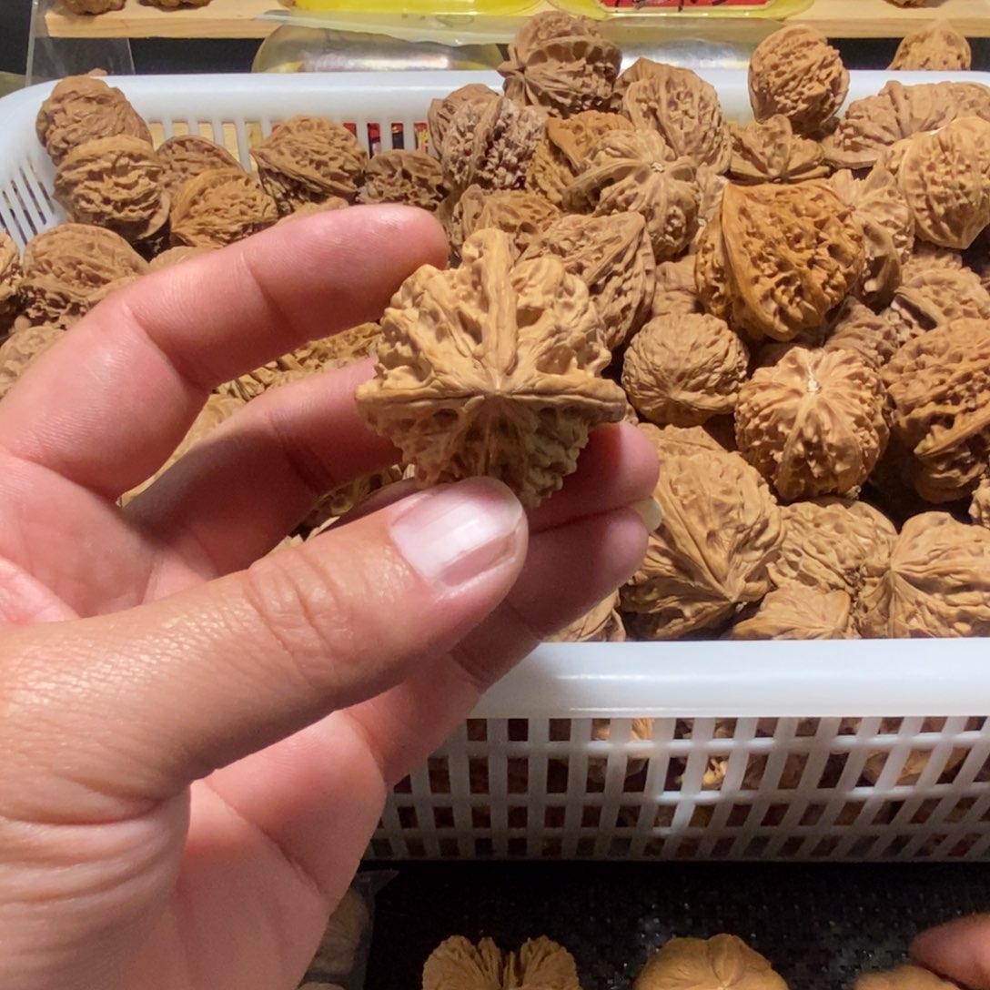 ****饭吊坠文玩核桃核桃异形