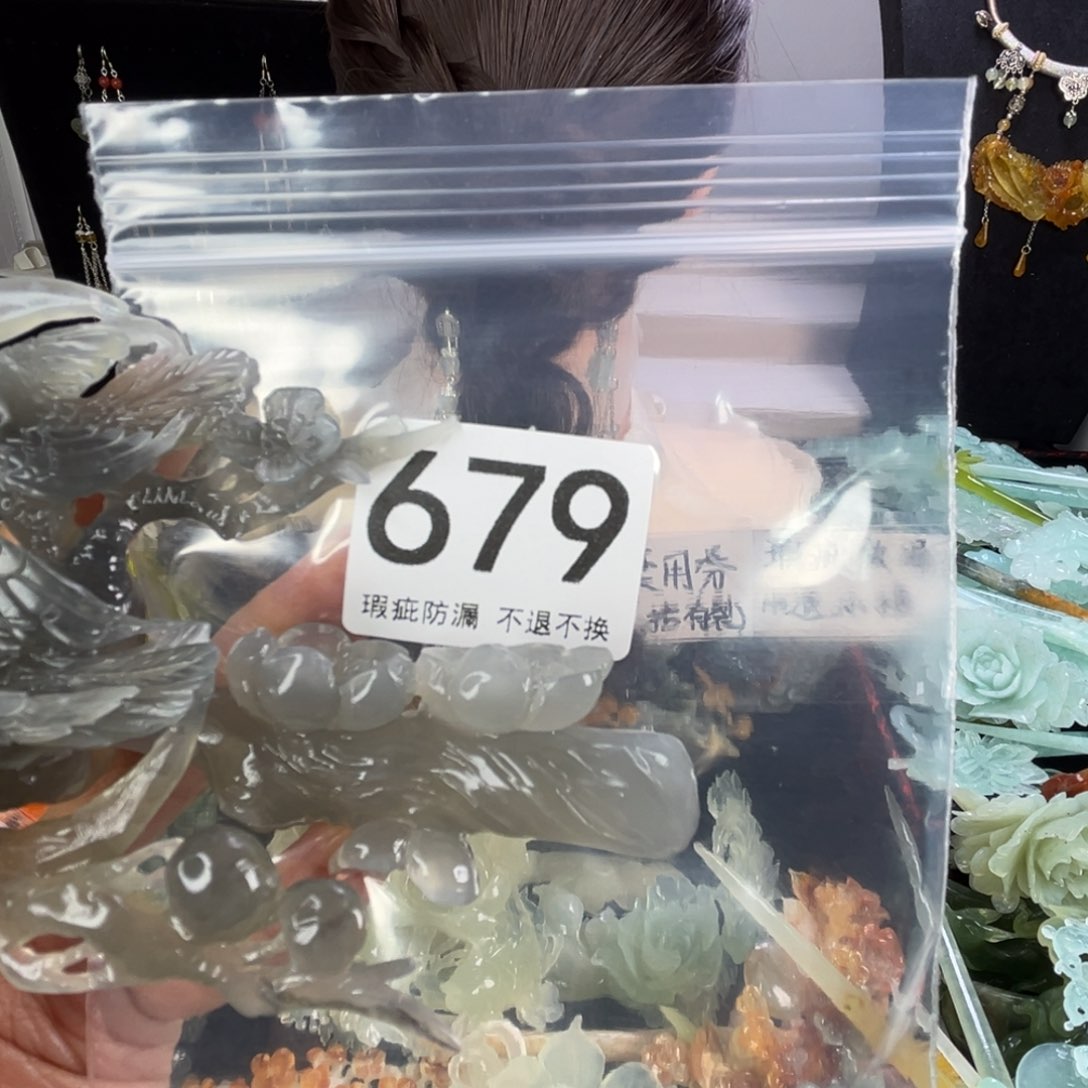 未镶嵌岫玉发饰膤