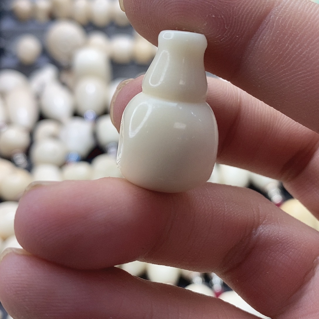 D***调菩提根/象牙果吊坠