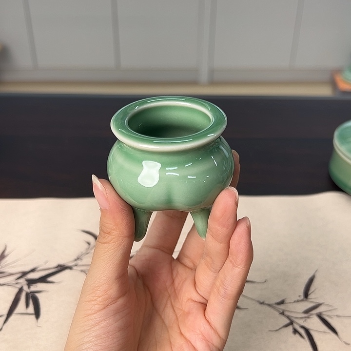 龙泉云间青瓷小米茶器